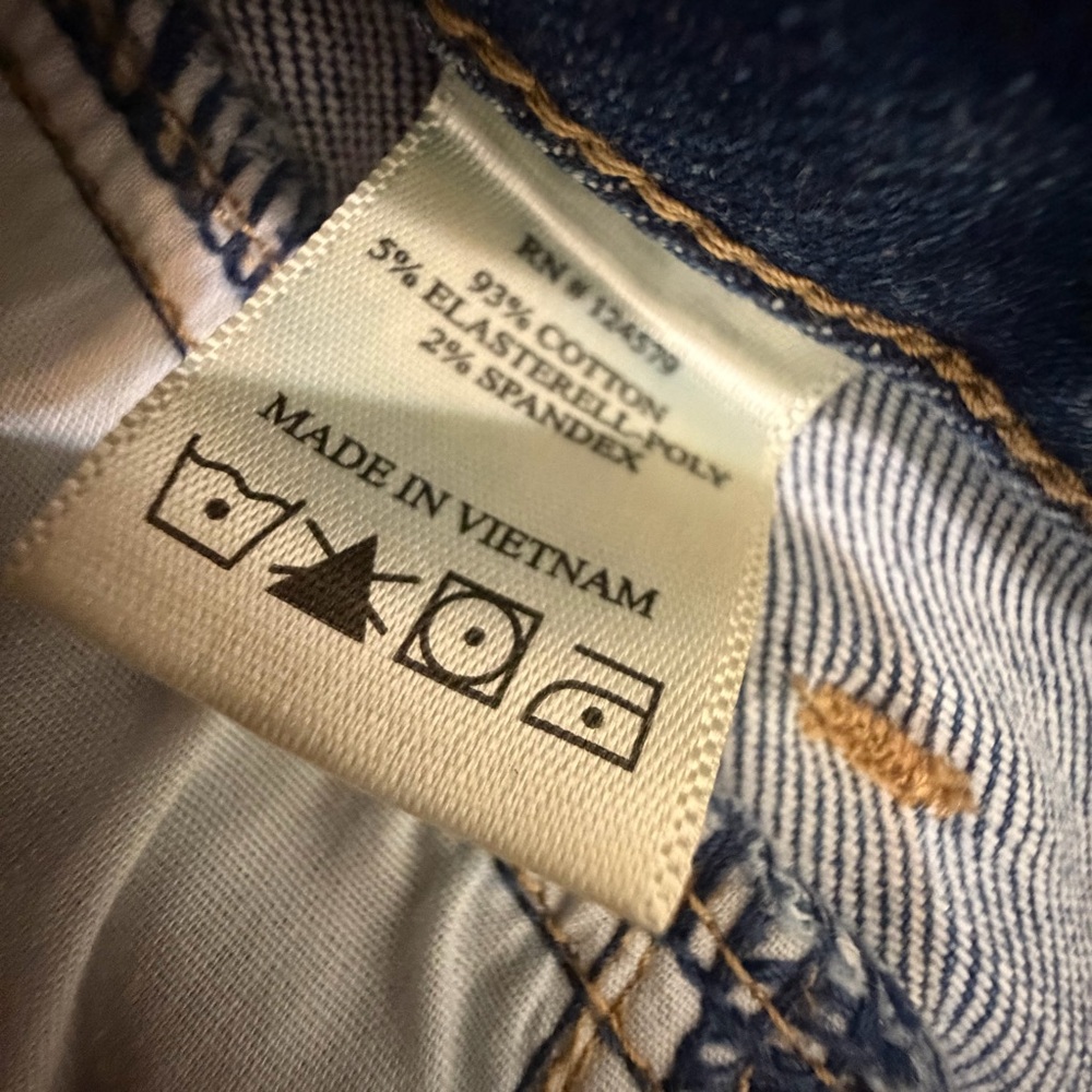 Sneak Peek Blue Denim Buttoned Skirt Size Small - Picture 14 of 14